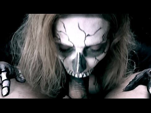 ❤️ Demon girl ng sanggol titi sa kanyang itim na bibig at swallowing cum. sluts sa porn tl.sexvideogif.ru ☑
