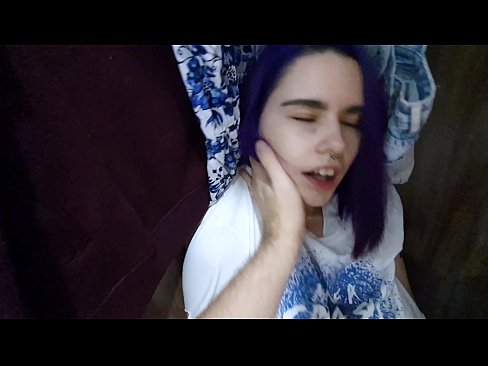 ❤️ Natagpuan ang aking kapatid na babae sa aparador at tinulungan ang kanyang cum sluts sa porn tl.sexvideogif.ru ☑